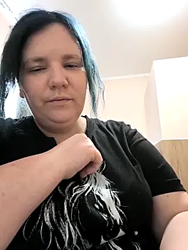  alexandra ray  online show from 04/19/26, 12:37