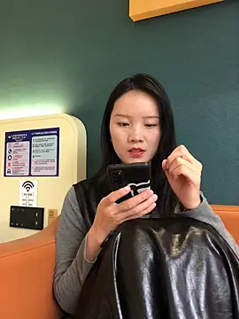 Mile-m online show from 11/05/25, 08:03