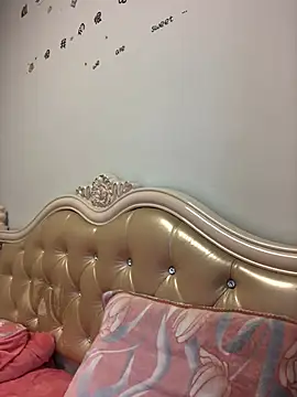 Mile-m online show from 02/08/26, 06:39