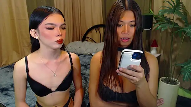 Snapshot of TWINKTRANSSHANEL chatting on 10/12/25, 04:33 TWINKTRANSSHANEL online show from 10/12/25, 04:33