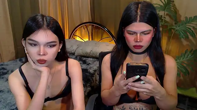 Snapshot of TWINKTRANSSHANEL chatting on 10/18/25, 10:16 TWINKTRANSSHANEL online show from 10/18/25, 10:16