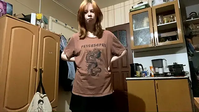 AnitaVanruiten online show from 10/21/25, 04:13