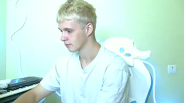  Timmy Boy  online show from 10/04/25, 10:24