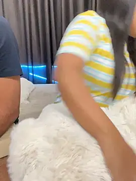 vickyandtania online show from 02/21/26, 05:14