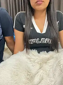 vickyandtania online show from 02/23/26, 05:54