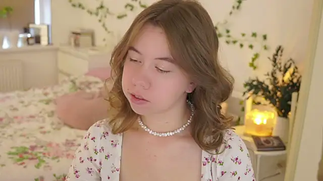 melon sugar  online show from 10/24/25, 10:33