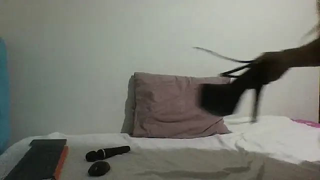 idil kraliceidi online show from 11/11/25, 05:57