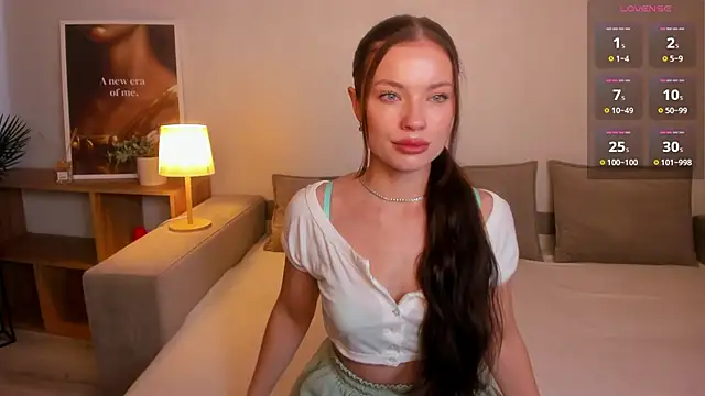 Taylaa Luxe online show from 10/17/25, 06:27