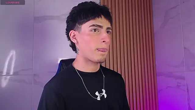 MateoMitchell online show from 04/29/26, 04:49