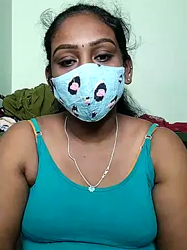 Snapshot of tamil_Monisha chatting on 10/12/25, 06:01 tamil Monisha online show from 10/12/25, 06:01