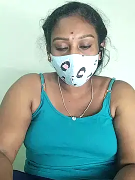 Snapshot of tamil_Monisha chatting on 10/12/25, 09:14 tamil Monisha online show from 10/12/25, 09:14