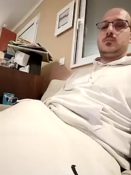 arksex32 online show from 05/08/26, 03:56