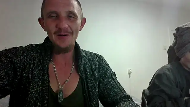 Twolatte1520 online show from 04/14/26, 07:20