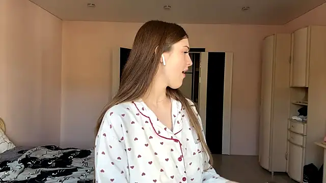 GilySuper online show from 10/04/25, 07:06