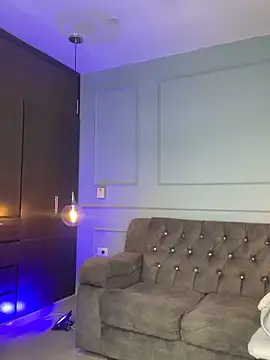 Rose monroee online show from 03/18/26, 07:39