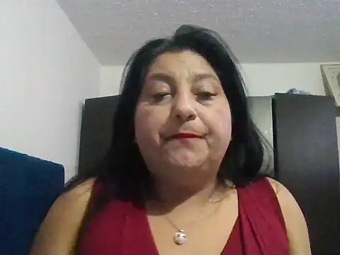 Karina Betherlsen online show from 10/17/25, 03:31
