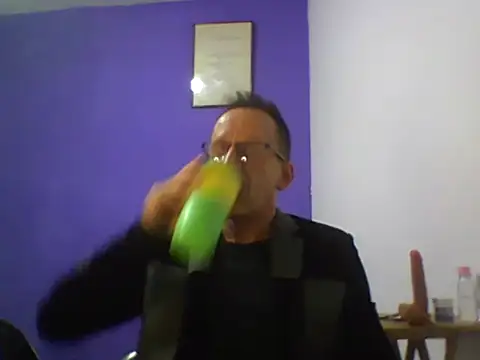  axelking  online show from 01/06/26, 03:21