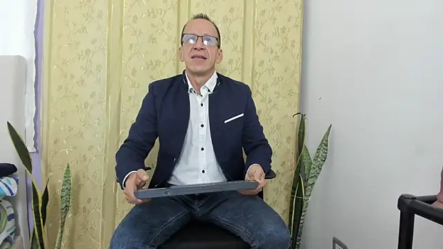  axelking  online show from 04/17/26, 11:35