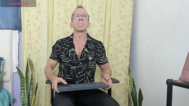 Snapshot of _axelking_ chatting on 06/01/26, 11:34 axelking online show from 06/01/26, 11:34