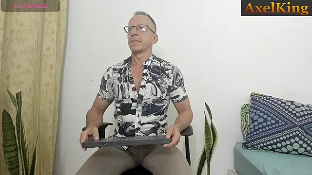  axelking  online show from 07/16/26, 11:38