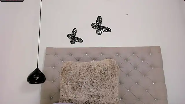 Rosse Alice  online show from 11/11/25, 04:34