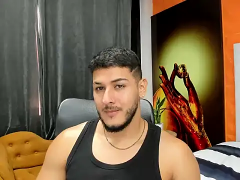 jasonshaw25 online show from 12/15/25, 05:28