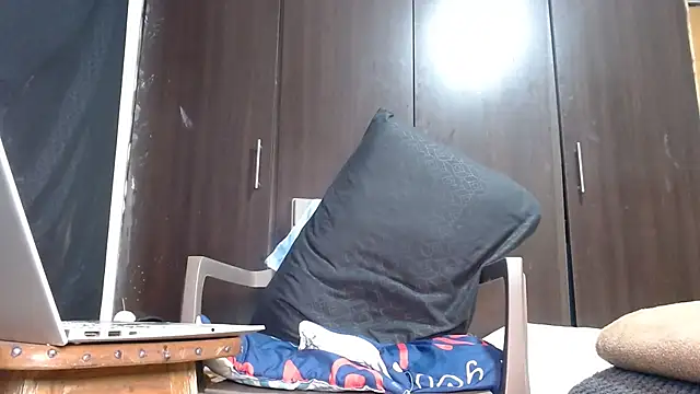 Snapshot of imsammytop chatting on 12/03/25, 10:57 imsammytop online show from 12/03/25, 10:57