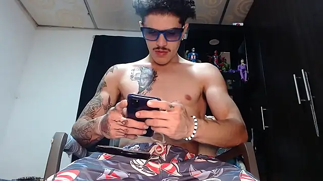 Snapshot of imsammytop chatting on 12/17/25, 01:55 imsammytop online show from 12/17/25, 01:55