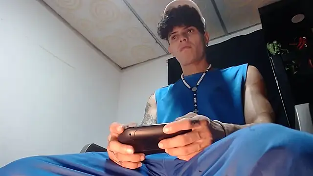 Snapshot of imsammytop chatting on 01/14/26, 12:05 imsammytop online show from 01/14/26, 12:05