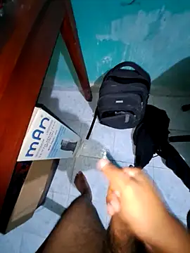 Snapshot of Neilhot98 chatting on 03/16/26, 07:34 Neilhot98 online show from 03/16/26, 07:34