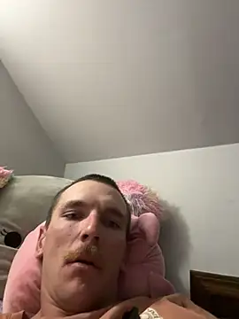 AverageMaleJay online show from 10/06/25, 10:18