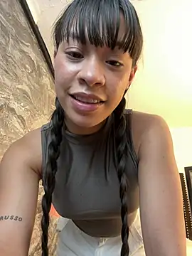 kimhilton  online show from 02/03/26, 06:22