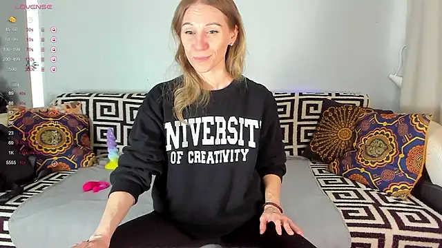 Amalia Mio online show from 02/20/26, 08:16