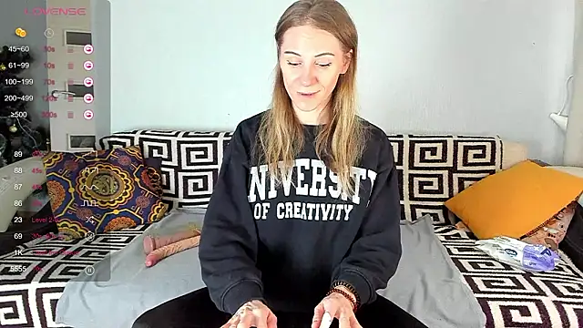 Amalia Mio online show from 03/19/26, 08:29