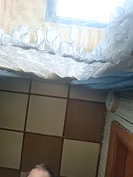 zsexpaar2 online show from 10/12/25, 01:54