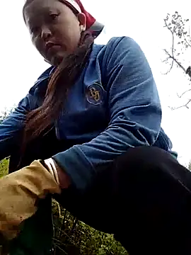 sumaybae online show from 10/21/25, 01:06