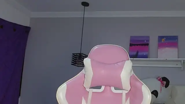 Aitanafox online show from 10/21/25, 04:46