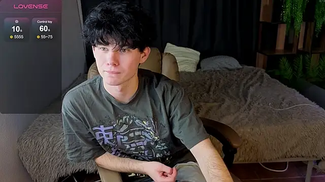 Cute Mike online show from 11/03/25, 02:29