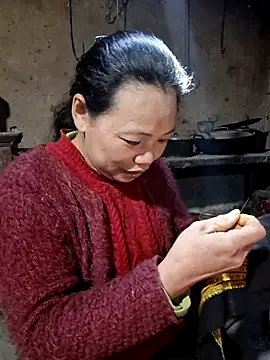 miomio-12 online show from 01/06/26, 08:40