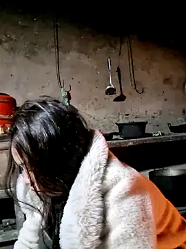 miomio-12 online show from 03/05/26, 11:23