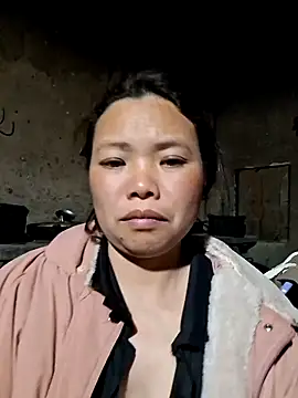 miomio-12 online show from 03/18/26, 02:42