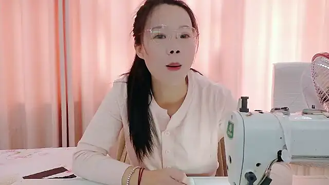 CCOO520 online show from 10/26/25, 06:08