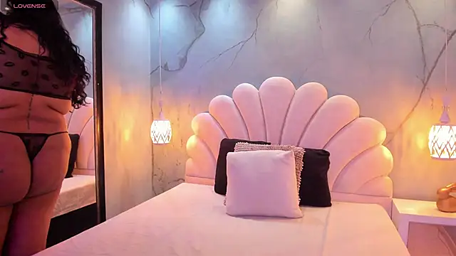 CatalinaCoopper online show from 10/24/25, 05:15