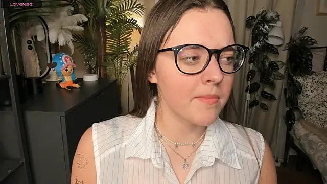 ThelmaJusto online show from 02/12/26, 03:29