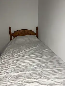 Snapshot of victoria_a12 chatting on 11/05/25, 08:53 victoria a12 online show from 11/05/25, 08:53