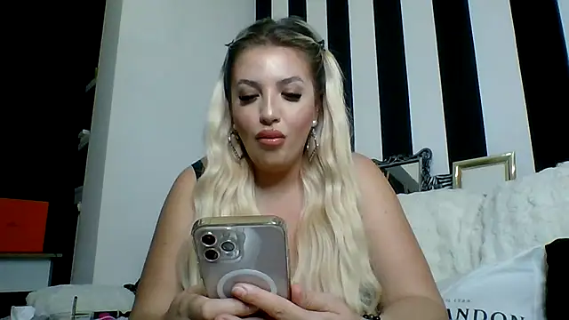 Snapshot of evedanger chatting on 10/08/25, 09:56 evedanger online show from 10/08/25, 09:56