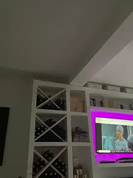 Snapshot of evedanger chatting on 11/17/25, 03:18 evedanger online show from 11/17/25, 03:18