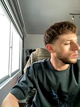 noah red online show from 11/02/25, 09:28