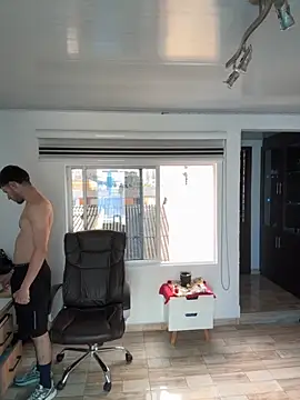 noah red online show from 11/20/25, 01:00