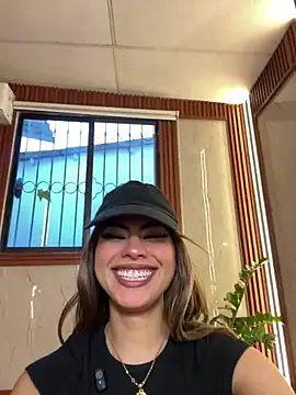 Snapshot of Eva_Feller69 chatting on 07/22/26, 10:01 Eva Feller69 online show from 07/22/26, 10:01